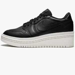 NIKE AIR JORDAN 1 RE LOW